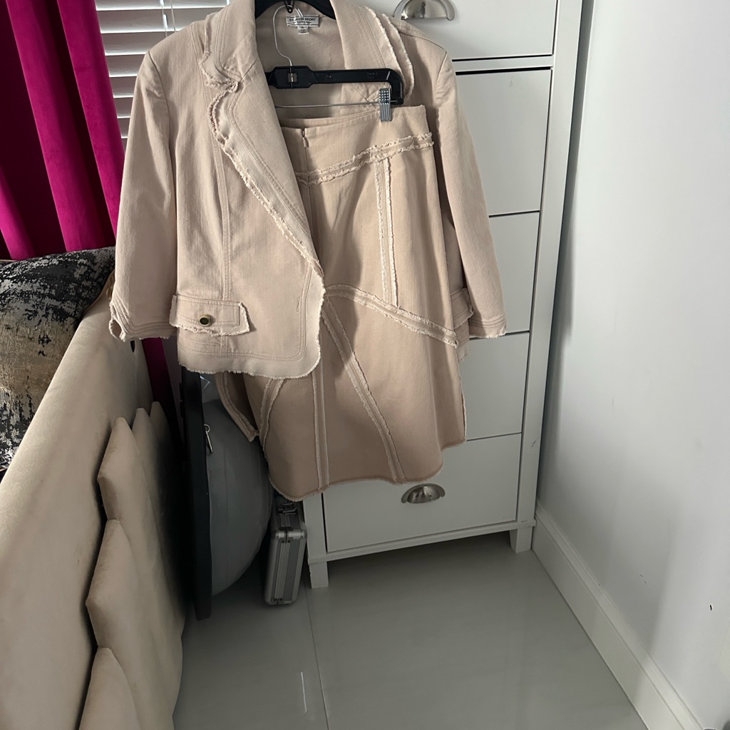St. John's Sport By Marie Grey Cream Jacket & Coat Set